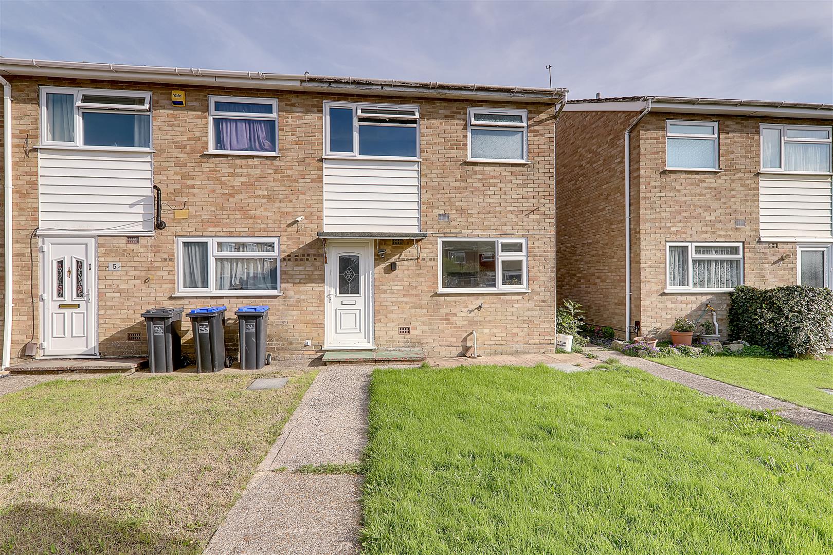 House - End Terrace | Redwood Close, Worthing, BN13 | For Sale